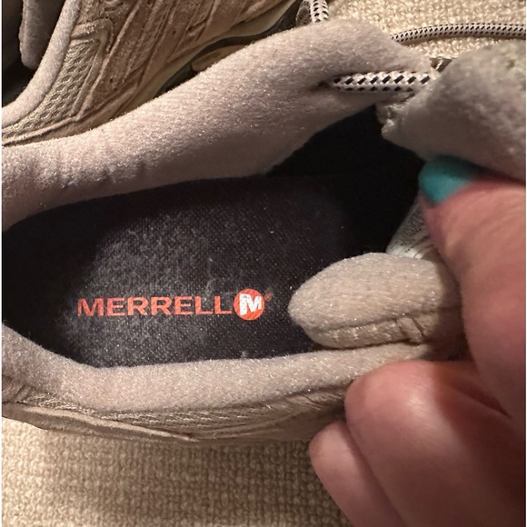 Taupe Merrell Women’s Moab Hiking Shoe, size 8.5 EXCELLENT!!! - Picture 8 of 9